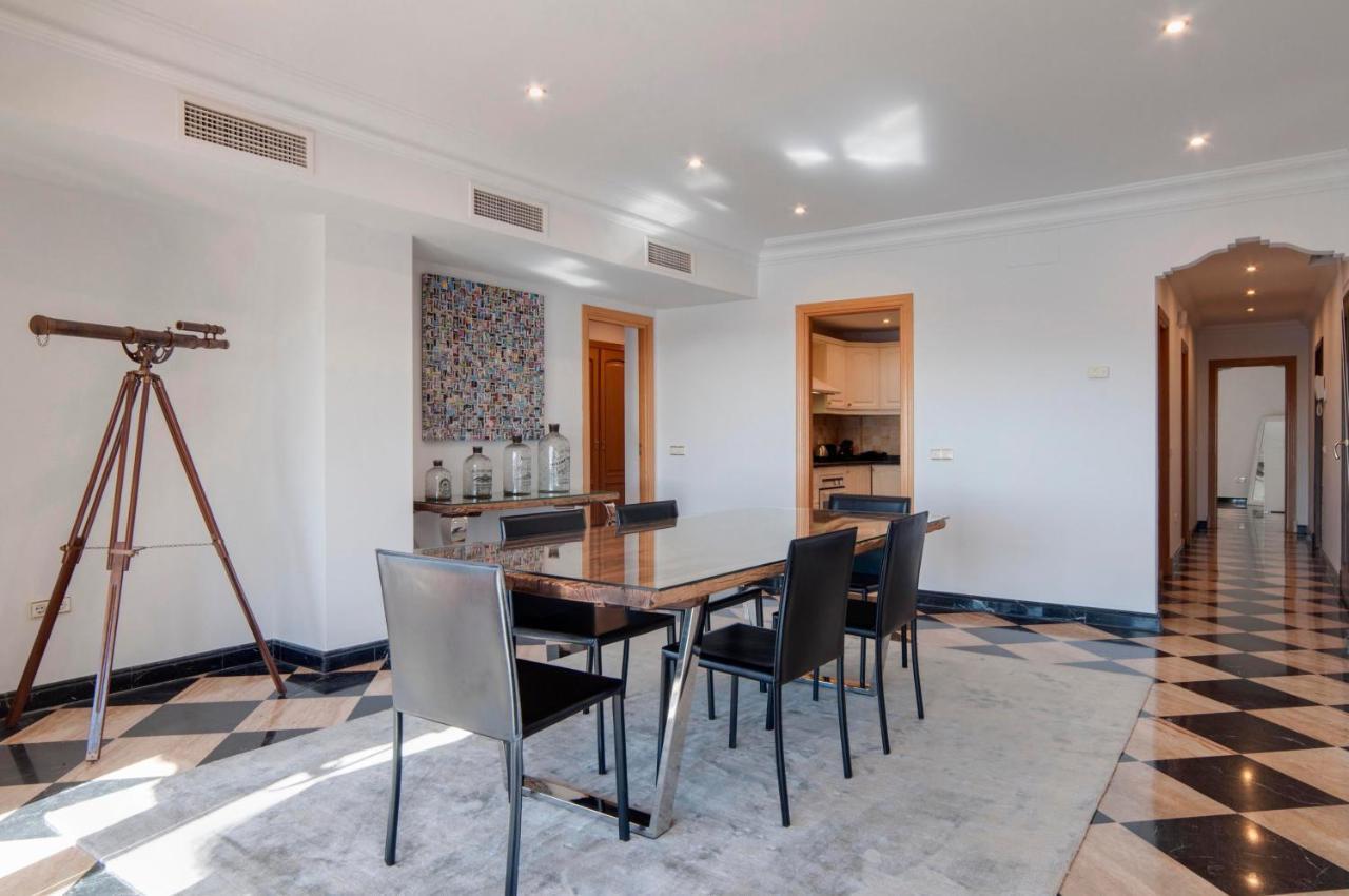 218 Puerto Banus Front Line 270 Meters Apartamento Marbella