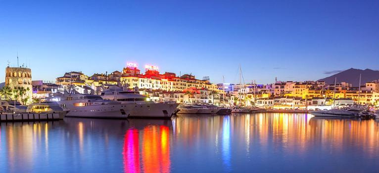 218 Puerto Banus Front Line 270 Meters Apartamento Marbella
